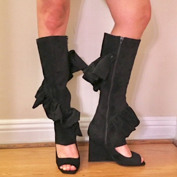 RARE Jeffrey Campbell Hullabaloo Suede Wedge Boots - Picture 4 of 5